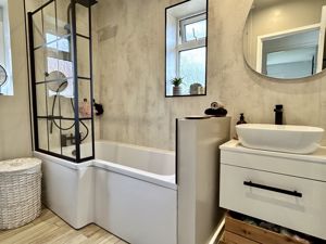 Bathroom- click for photo gallery